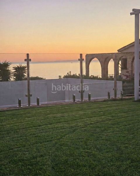 Foto 77194328-eb0b-4dbf-8878-b95d08fe2bfa. Xalet amb aparcament piscina a Torremuelle Benalmádena
