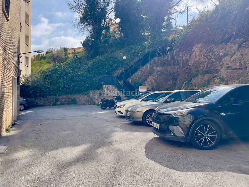 Foto 08833b49-a6f0-48f6-aa04-31d8cf986cc3. Apartament amb aparcament piscina a El Bajondillo Torremolinos