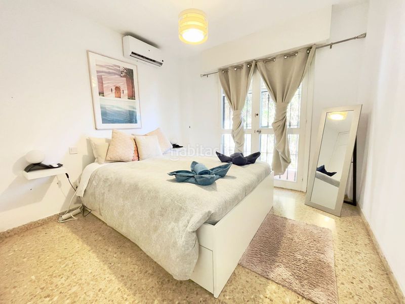 Foto 788cf0d0-4a69-4379-a2a4-e4a17188d585. Apartament amb aparcament piscina a El Bajondillo Torremolinos