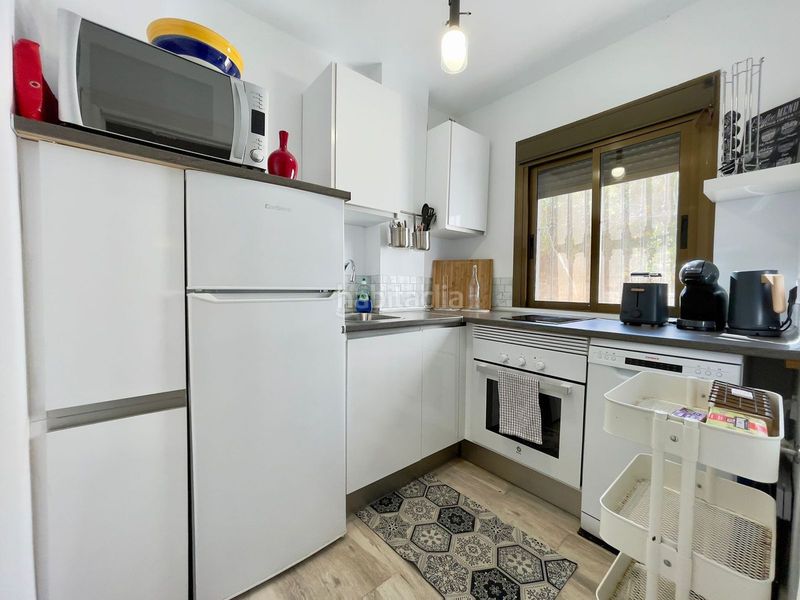 Foto 873cc85a-de40-44e2-ad1a-14da6657b06a. Apartament amb aparcament piscina a El Bajondillo Torremolinos