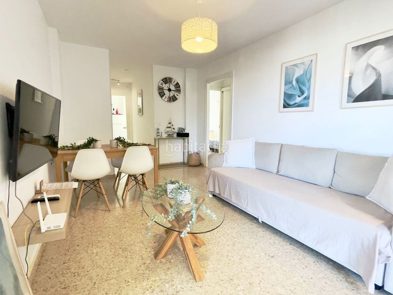 Foto f4dc6ff3-7d43-4012-8574-6dfaf8b7bca1. Apartament amb aparcament piscina a El Bajondillo Torremolinos