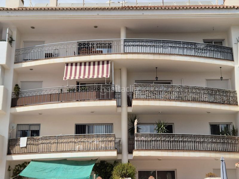 Foto f34df953-bab6-427f-b57a-e50a40671336. Apartament amb aparcament a Los Pacos Fuengirola