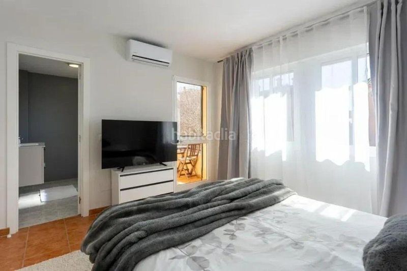 Foto ebfd365b-e543-4acc-95b7-d87624339503. Casa adossada amb aparcament piscina a Cabopino - Artola Marbella