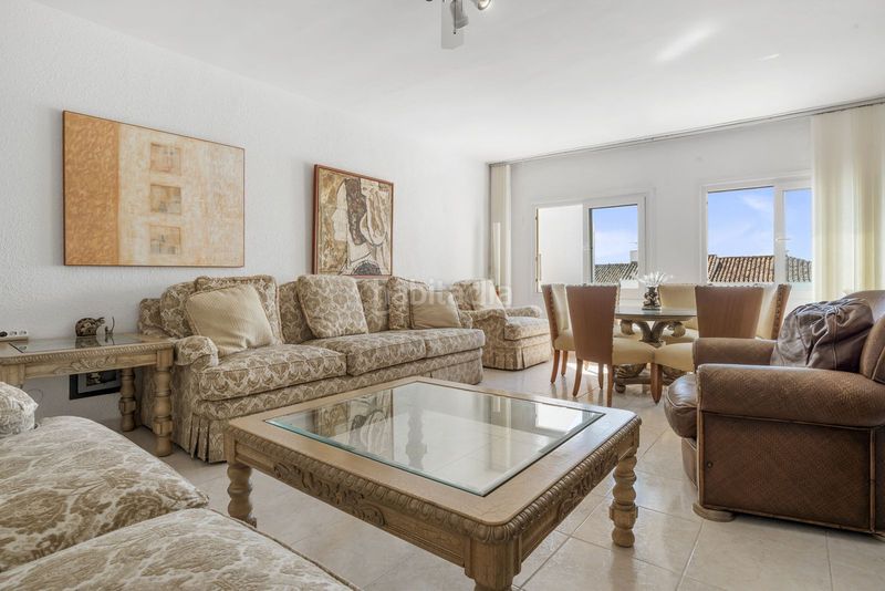Foto 85d47a36-56eb-45b1-87df-141dde9d6789. Apartamento en av. de julio iglesias apartamento en venta en Puerto Banús, 2 dormitorios. en Marbella