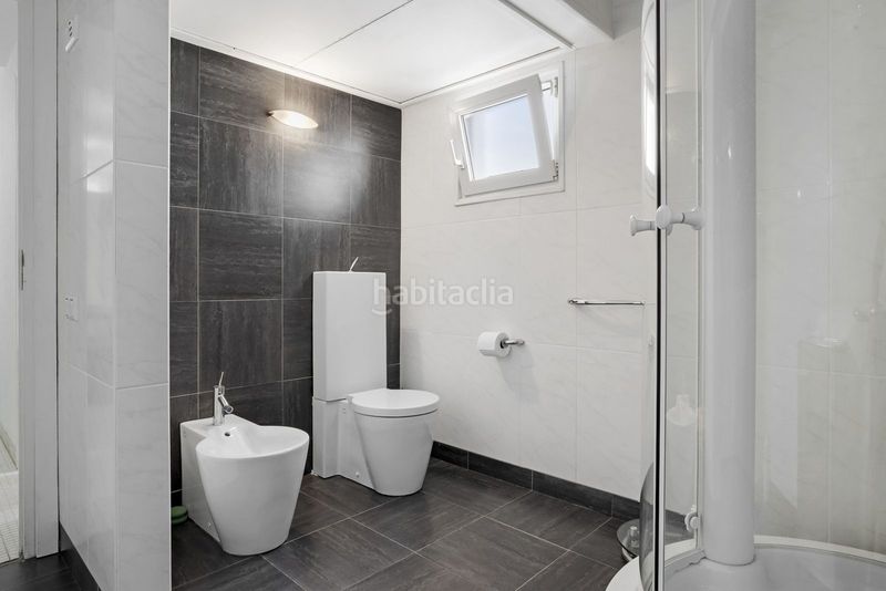 Foto f58ea357-ffad-40e7-a5f4-e16d89bb6feb. Apartamento en av. de julio iglesias apartamento en venta en Puerto Banús, 2 dormitorios. en Marbella