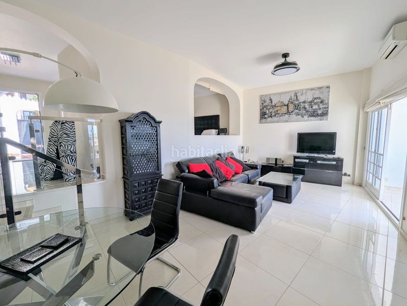 Foto 4a3c21e2-d7ff-4ed3-a92b-b89f0896710f. Àtic amb aparcament piscina a Cabopino - Artola Marbella