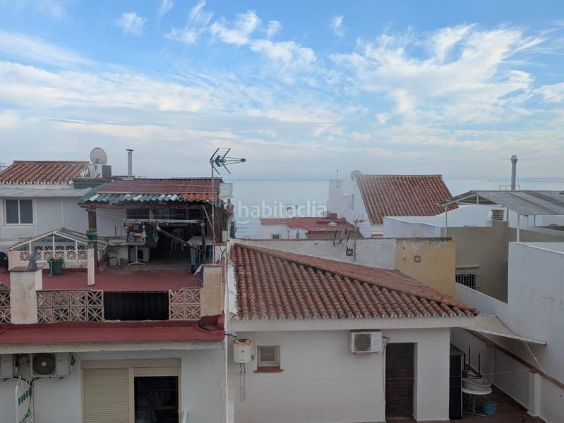 Foto d7f866b8-9850-4a25-a5c7-27f73b360c3c. Àtic amb calefacció aparcament a La Carihuela - Los Nidos Torremolinos