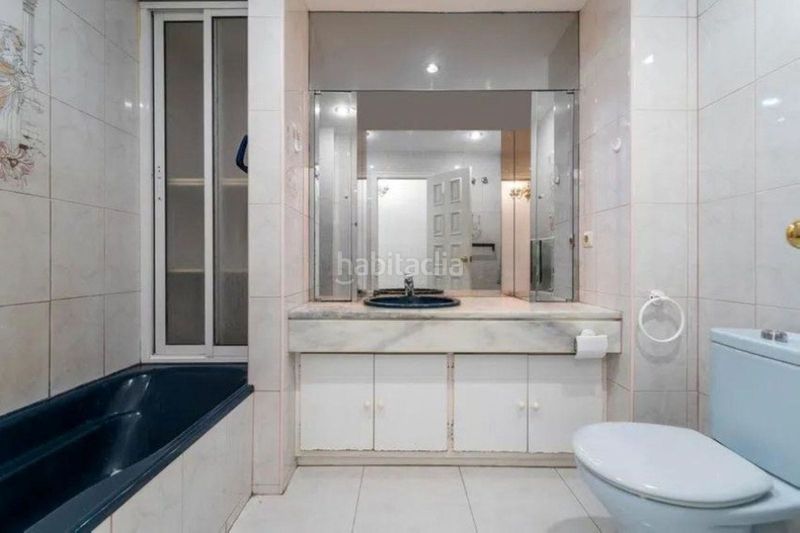 Foto bde9531c-a7bb-41a9-bae4-409723bb866c. Apartament a churruca a Castillo Sohail - Myramar Fuengirola