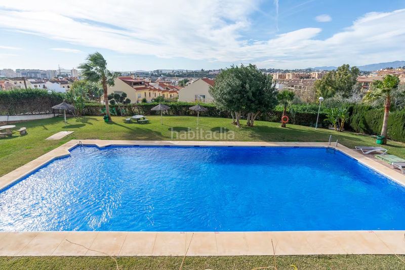 Foto 4ab67261-a89e-4e1c-8074-2eb10fe409b0. Apartament amb aparcament piscina a Torreblanca del Sol Fuengirola
