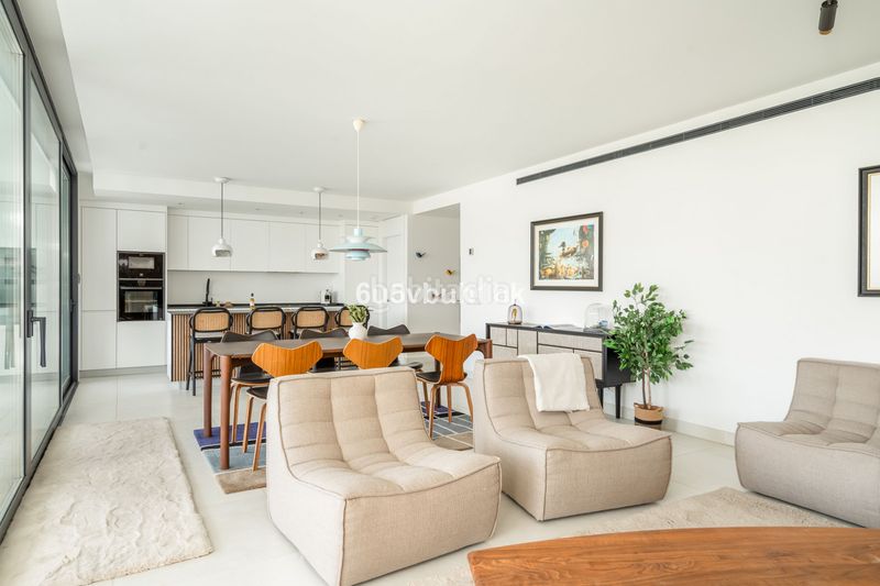 Foto 746ea3be-c449-4065-95c9-5f62d7753858. Apartament amb calefacció aparcament piscina a El Higuerón Fuengirola