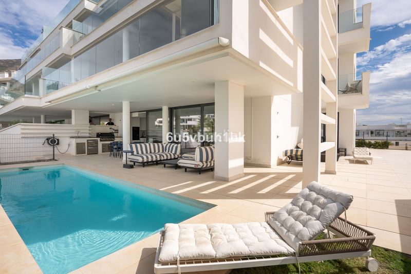 Foto a1f16330-bae4-436e-be68-a2e1665f1ee6. Apartament amb calefacció aparcament piscina a El Higuerón Fuengirola