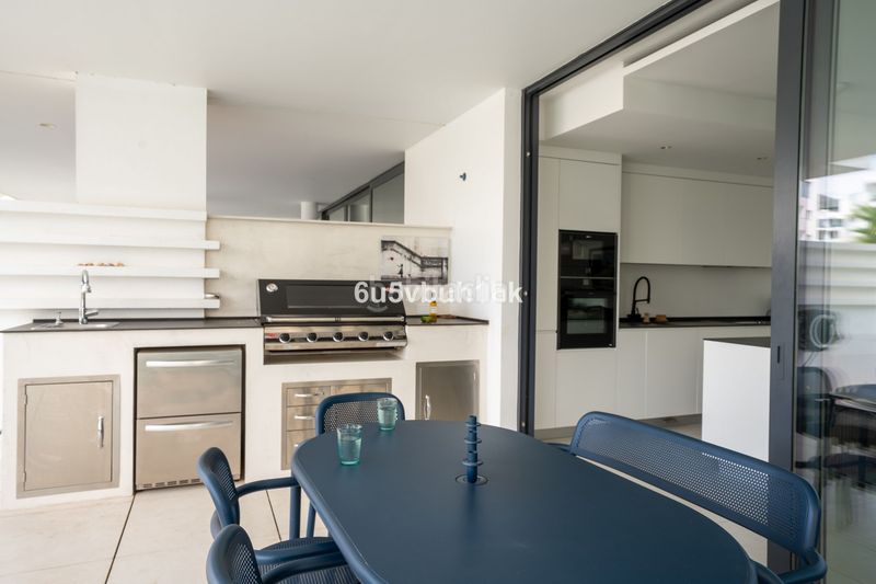 Foto e1c7b5dd-f8de-4266-ae73-c4a8d448eb4d. Apartament amb calefacció aparcament piscina a El Higuerón Fuengirola