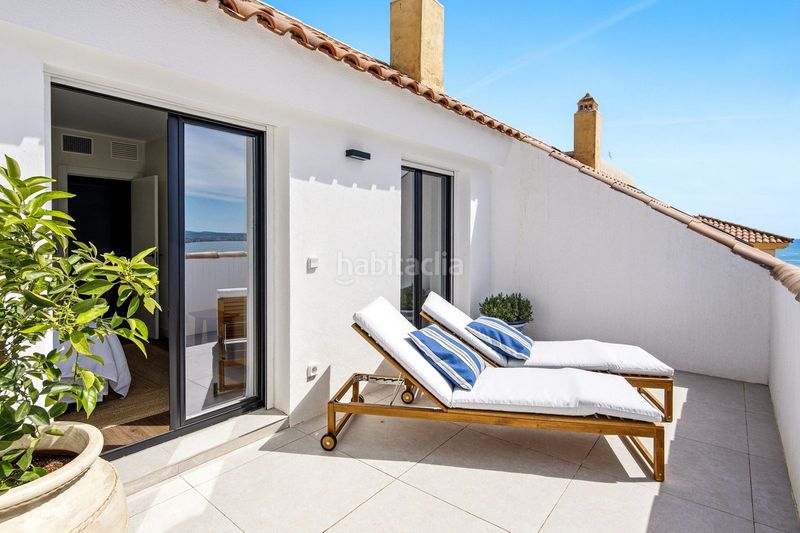 Foto a8f4fd4d-6990-48d7-a1a0-60d82de803e2. Àtic amb calefacció aparcament piscina a Puerto Marina Benalmádena