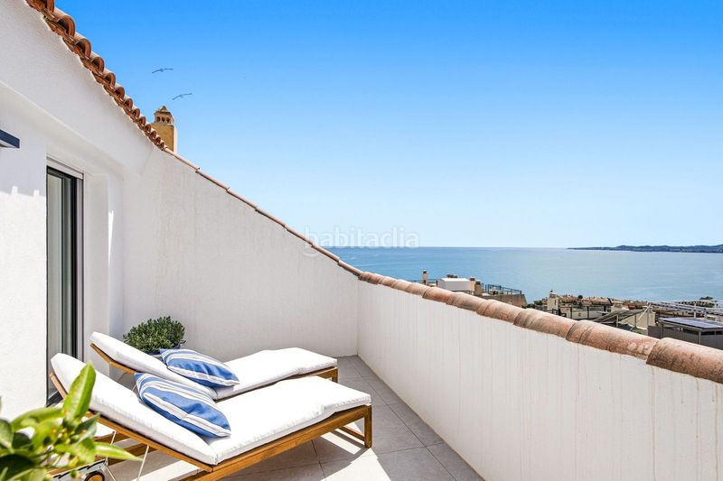 Foto bc8696b6-4559-4d12-b589-3243e78973f8. Àtic amb calefacció aparcament piscina a Puerto Marina Benalmádena