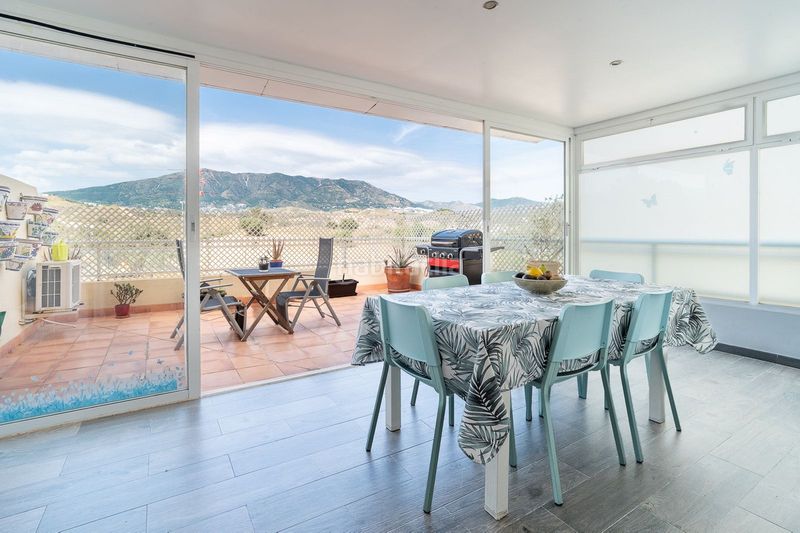 Foto 1c21c6c4-a2ec-46b2-b179-f90030cf9f14. Apartament amb calefacció aparcament piscina a Mijas golf Mijas