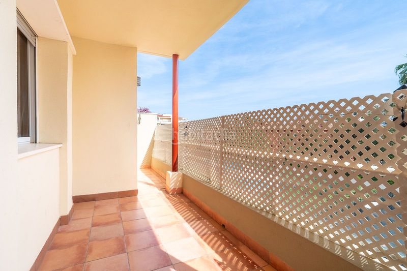 Foto b221d3e3-b37e-4510-875d-5362db0eab82. Apartament amb calefacció aparcament piscina a Mijas golf Mijas