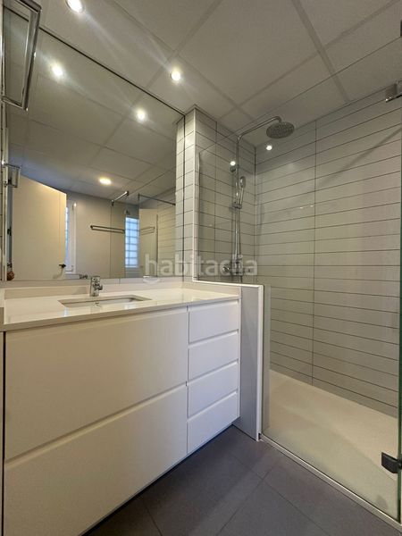 Foto 417e39f4-8f5a-4ba9-a568-d524f630e111. Apartament amb piscina a Pedregalejo - Morlaco Málaga