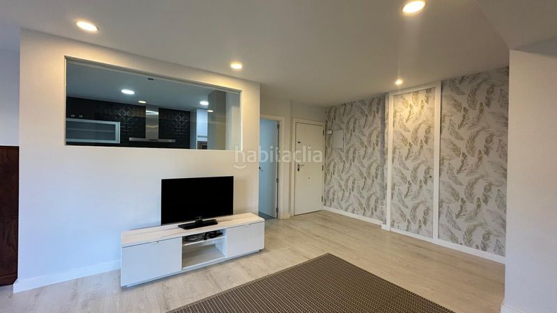 Foto c3a60008-5abf-43c4-83fa-5c17961e20cf. Apartament amb piscina a Pedregalejo - Morlaco Málaga