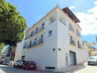Penthouse  N/a. Atico en venta en alhaurín el grande, 3 dormitorios.
