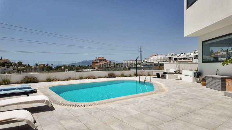 Foto 5ff05bde-1ceb-433a-b857-dc4113b7b038. Xalet amb calefacció aparcament piscina a Pedregalejo - Morlaco Málaga