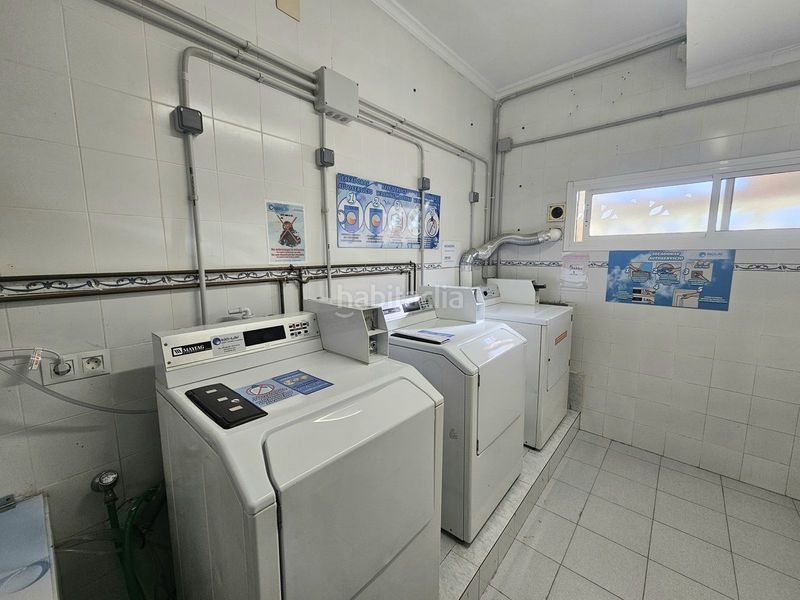 Foto 37bef6a9-b4df-45d3-a174-176ca867308d. Apartament amb aparcament piscina a La Colina Torremolinos