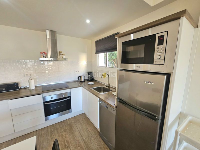 Foto d2e752f8-fe91-4982-891a-41f89a637456. Apartament amb aparcament piscina a La Colina Torremolinos