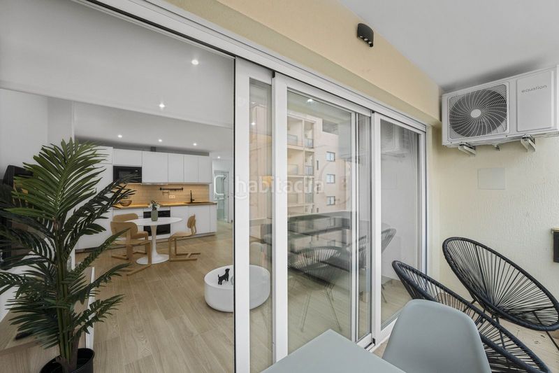 Foto 19f96dcf-5a13-425d-81f0-a4af53b03570. Apartament amb aparcament piscina a El Bajondillo Torremolinos