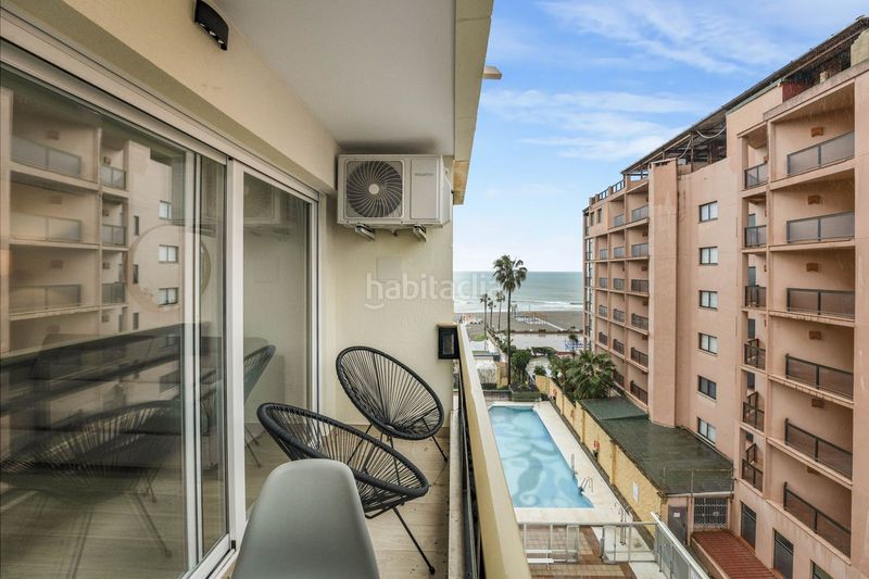 Foto 7682c7ee-6731-4216-9f3b-e4d2cbac6264. Apartament amb aparcament piscina a El Bajondillo Torremolinos