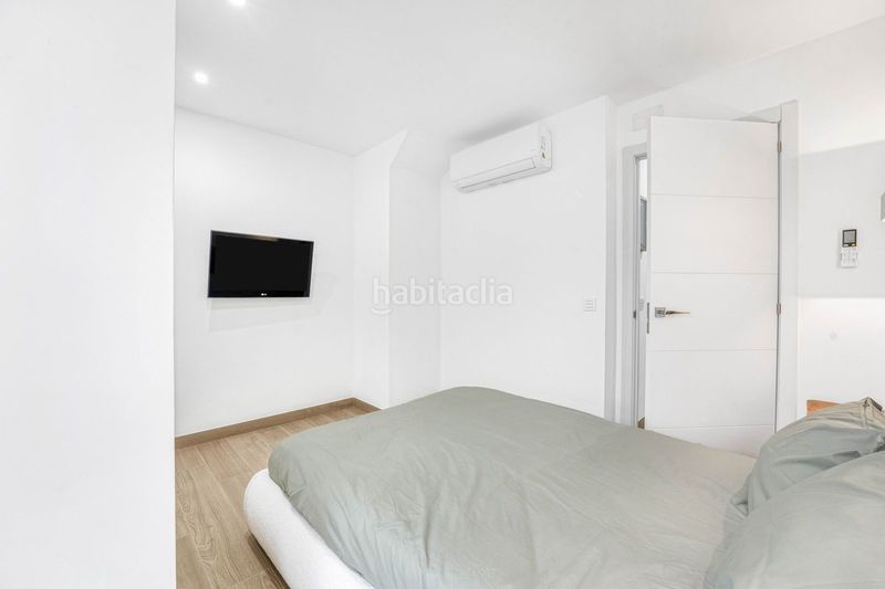 Foto 9fc514eb-d22c-426d-94de-c437b82227dd. Apartament amb aparcament piscina a El Bajondillo Torremolinos