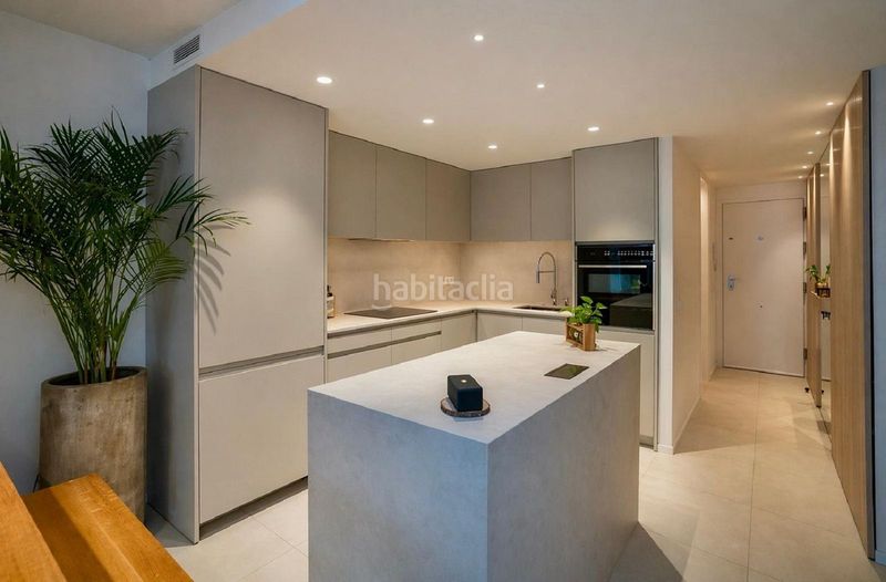 Foto 1553e617-3ecf-462f-88c9-f01e731594cd. Apartament amb aparcament piscina a Centro Benalmádena