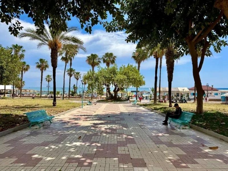 Foto b444a62a-b3de-495a-bb31-44cecf3b387e. Apartament amb piscina a La Carihuela - Los Nidos Torremolinos