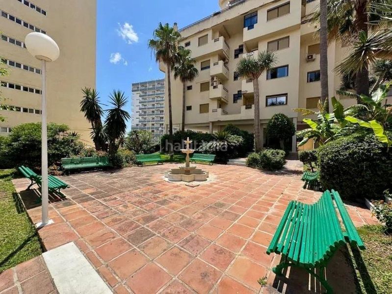 Foto d7b6f6d8-2842-4045-a9ea-e107e2344378. Apartament amb piscina a La Carihuela - Los Nidos Torremolinos