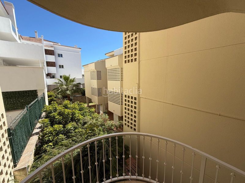 Foto a1fcd5ca-17e8-402f-b808-21fee937b2e3. Apartament amb aparcament piscina a Torreblanca del Sol Fuengirola