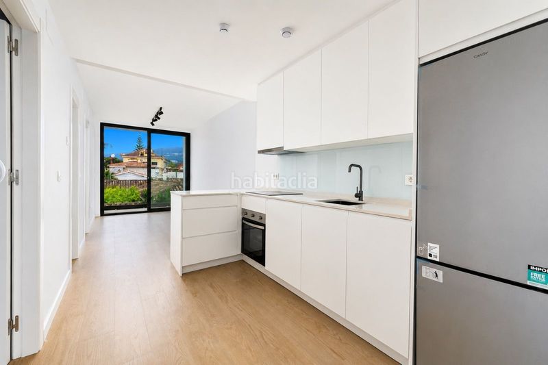 Foto ed3d243e-04bb-4fb9-9666-b099d19225d5. Apartament amb calefacció a Playa de los Boliches Fuengirola