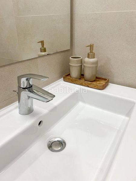 Foto 1b2fbe2d-6fa4-4d83-b6cd-f68c4c141cf7. Apartament amb piscina a Martiricos - La Roca - La Rosaleda Málaga