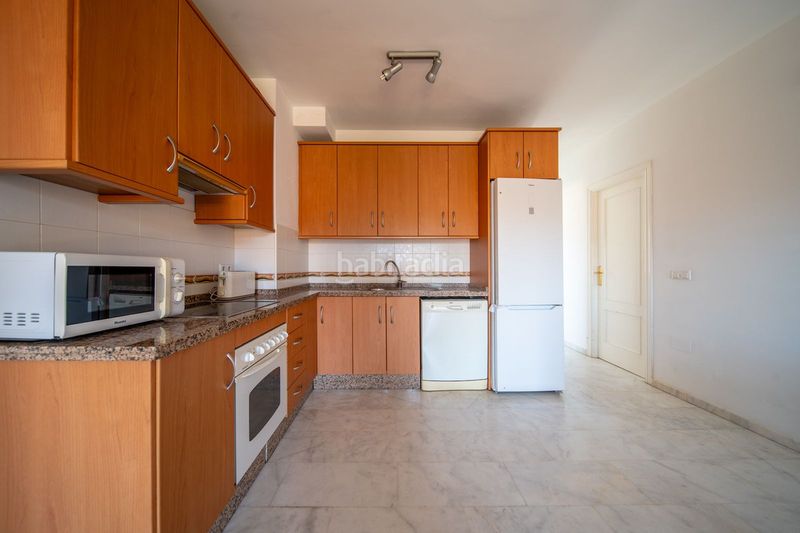Foto c5968241-48bb-4c5c-8967-b8a2bca6fc18. Apartament amb aparcament piscina a Los Pacos Fuengirola
