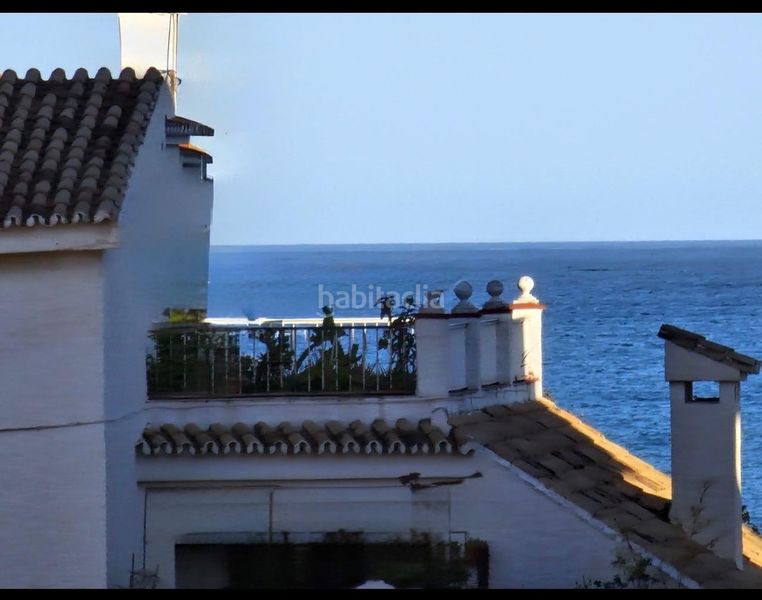 Foto 542d66bb-5d22-45bf-ad21-b35e227d4030. Apartament amb calefacció aparcament piscina a La Carihuela - Los Nidos Torremolinos