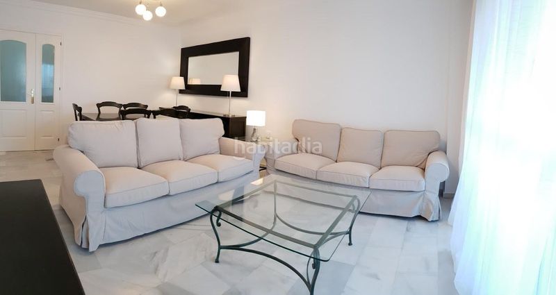 Foto eb3077db-182d-435d-ba98-fe236516af2a. Apartament amb calefacció aparcament piscina a La Carihuela - Los Nidos Torremolinos