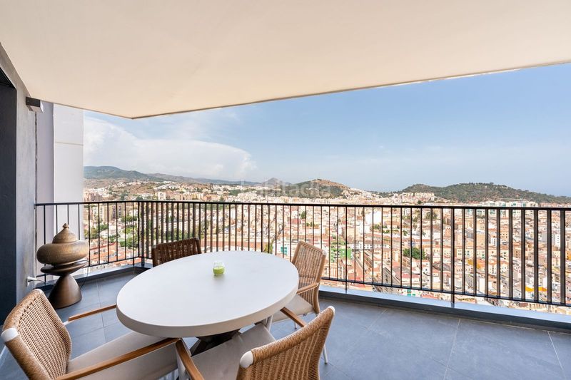 Foto ed5e9131-4cb1-4c40-9ed5-a6fa811aa159. Apartament amb aparcament piscina a Martiricos - La Roca - La Rosaleda Málaga