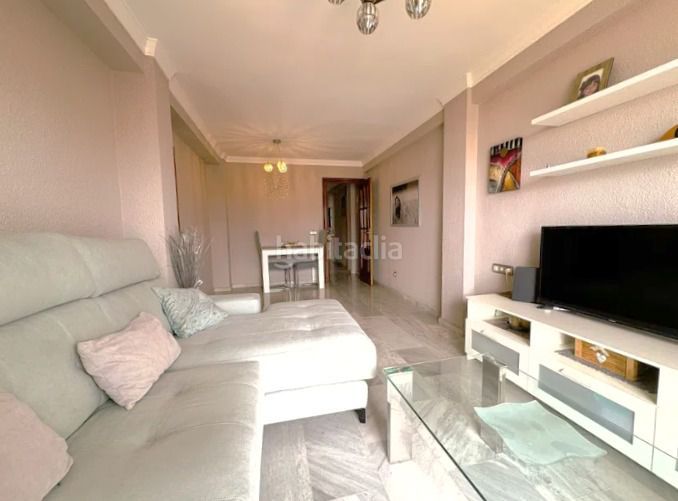 Foto 60d814d8-1e44-4935-8d12-d22f61ff115a. Apartament a gargaliga a La Princesa Málaga