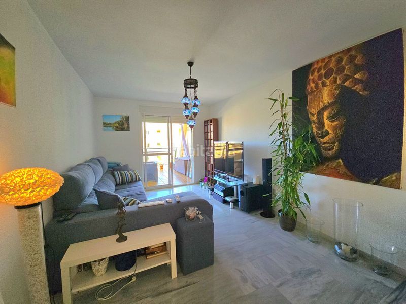 Foto 31fe18f6-2817-406b-9a08-60878ef60026. Apartament amb aparcament piscina a Zona Centro Comercial Torrequebrada Benalmádena