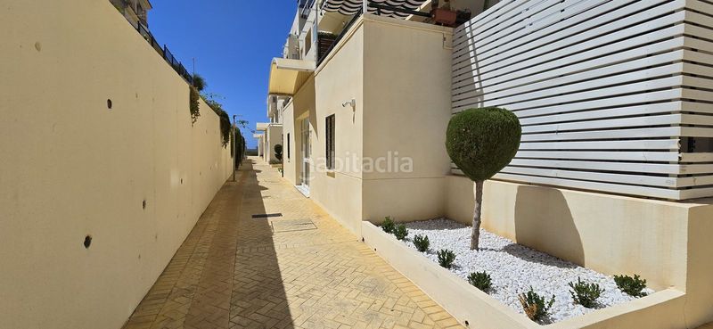 Foto 64dcb942-2c5a-4a59-a7b9-cab0e5920335. Apartament amb aparcament piscina a Zona Centro Comercial Torrequebrada Benalmádena