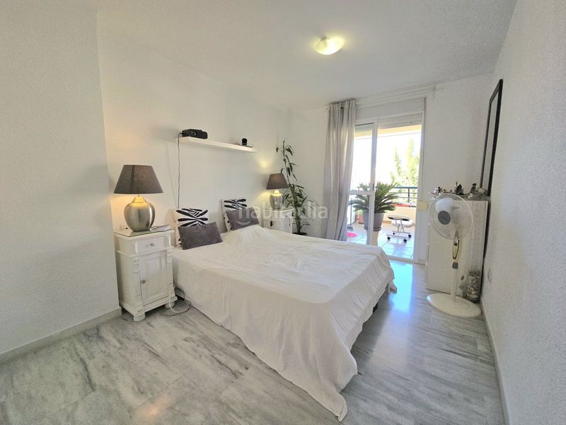 Foto 8d54f17d-962b-4f12-8a94-ade03038580b. Apartament amb aparcament piscina a Zona Centro Comercial Torrequebrada Benalmádena