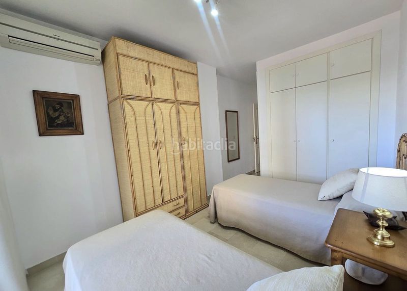 Foto f3b39abf-dda1-4d85-8648-145e0709c979. Apartament amb aparcament piscina a Centro ciudad Fuengirola