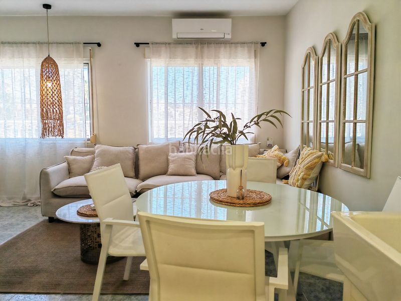 Foto 4a6752c8-dd47-46d9-900c-56073fc3c59f. Apartament amb piscina a El Faro de Calaburra - Chaparral Mijas