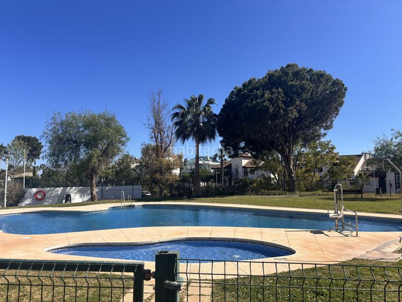Foto dc9b2f3f-3220-40dd-93d3-d8a20fb1ecd3. Apartament amb aparcament piscina a Zona Centro Comercial Torrequebrada Benalmádena