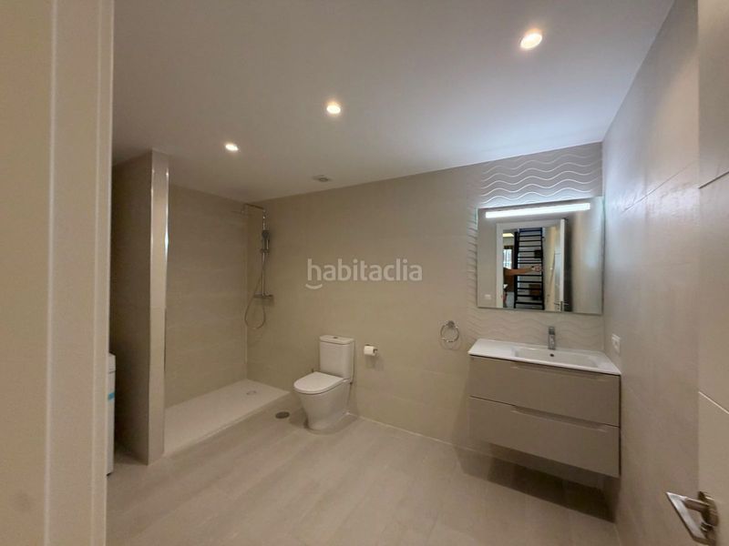 Foto 88af40b6-a238-4ccb-8d13-c21c2a3ba861. Apartament a La Carihuela - Los Nidos Torremolinos