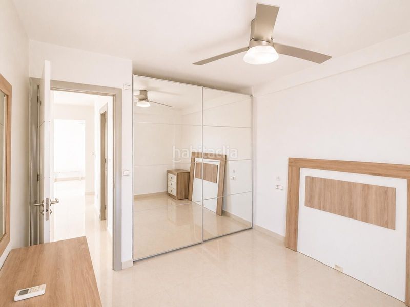 Foto 511d0d30-5c1f-44f8-bc1d-ec09a71cd530. Apartament amb piscina a La Carihuela - Los Nidos Torremolinos