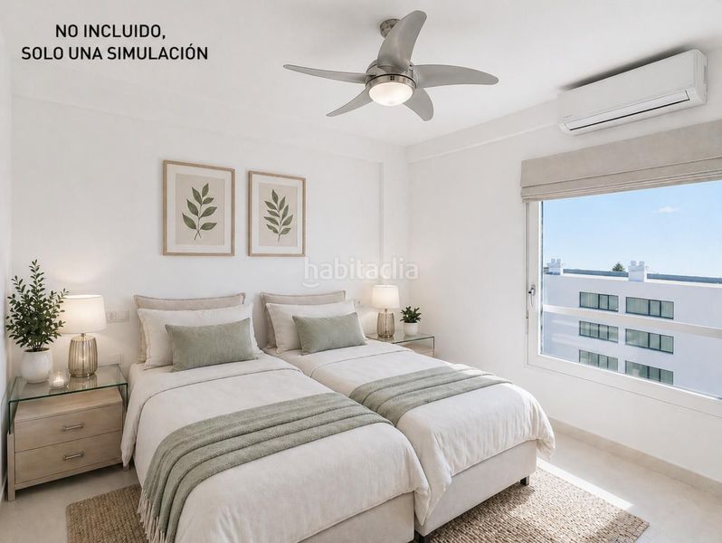 Foto 68b49e37-1ae7-4359-8f84-dcc7e39338f2. Apartament amb piscina a La Carihuela - Los Nidos Torremolinos