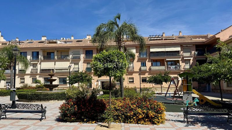 Foto ea04d370-844a-4f74-bbcb-3a72b0641c01. Àtic amb piscina a Centro ciudad Fuengirola